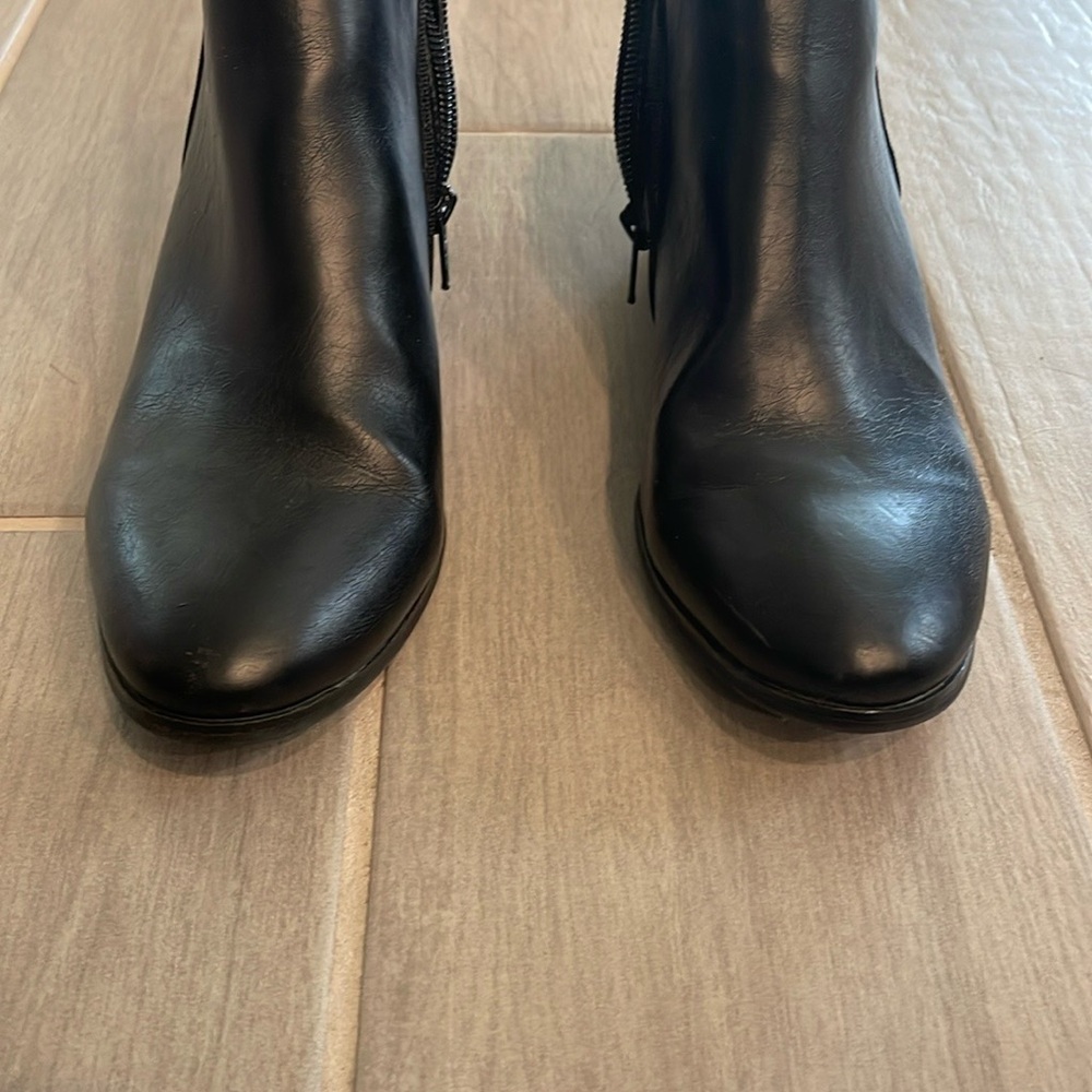 Black Leather Low Ankle Boots